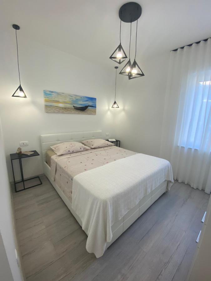 Žuljana Holiday House Canis מראה חיצוני תמונה